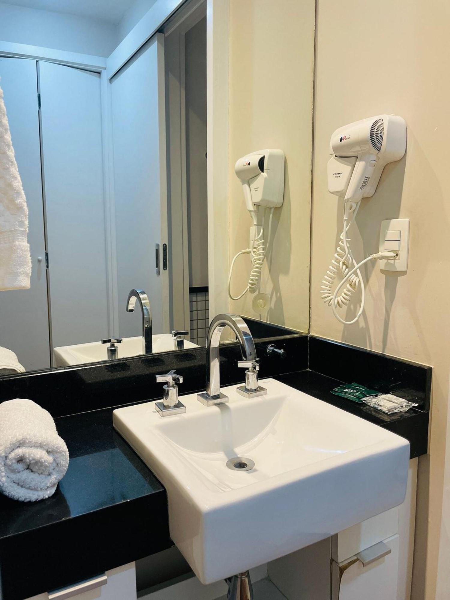 Morada Estanconfor Berrini - Flat Em Hotel Premium No Brooklin São Paulo Kültér fotó